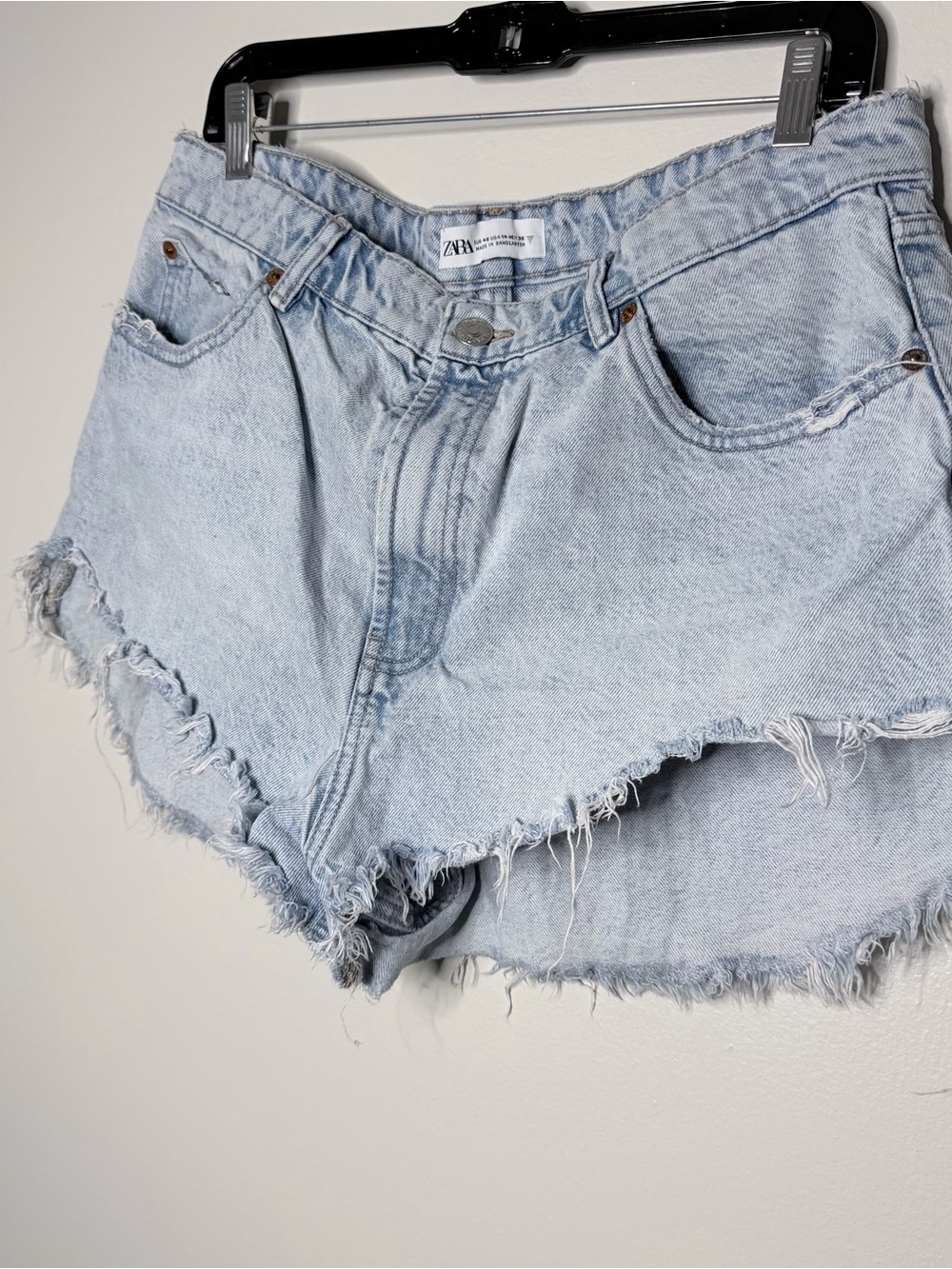 ZARA Light Blue Frayed Hem Denim Shorts